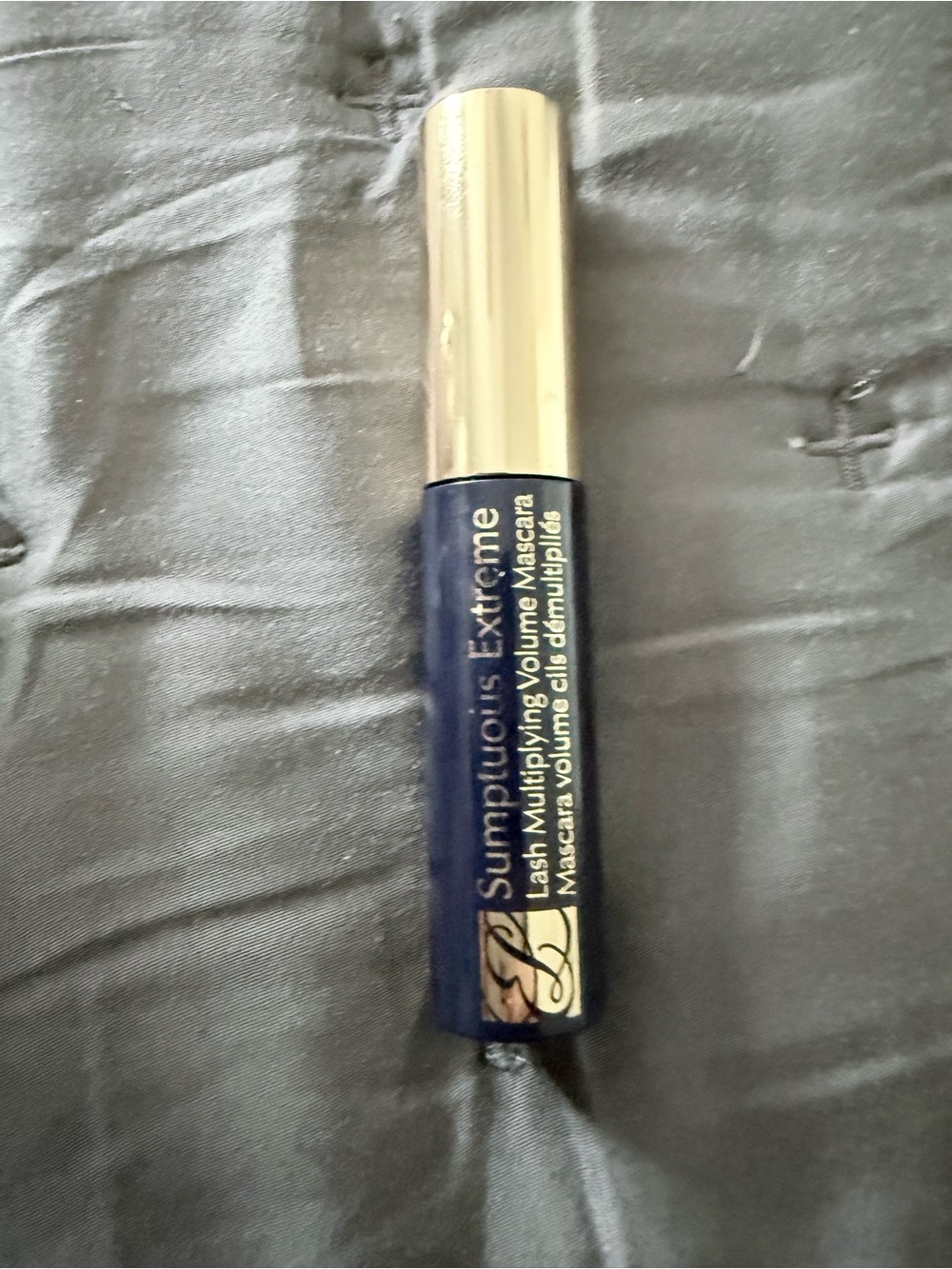 Estee Lauder Sumptuous Extreme Lash Mascara NEW free gift - (not an old item)